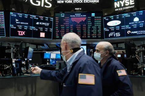 'Substantial rise in real interest rates could cause further selloff in US stocks'