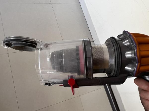 Dyson V12 Detect Slim review Dyson V12 Detect Slim review