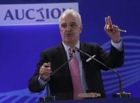 Auctioneer Hugh Edmeades