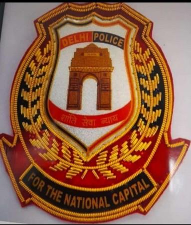 Delhi Police officers to wear insignia culled from President's Colours; gets metal, embroidery versions