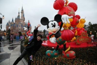 Shanghai Disney Resort suspends operations amid Covid resurgence Shanghai Disney Resort suspends operations amid Covid resurgence