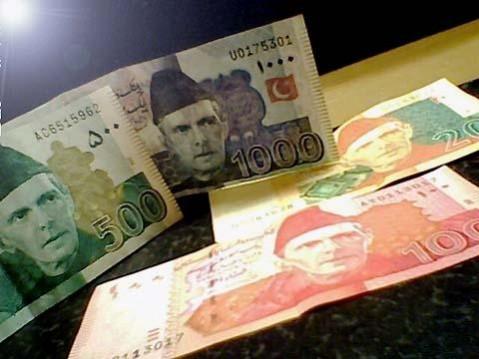 The Pakistani rupee hit a record low of Rs 186.13 against the US dollar on Wednesday Pak rupee