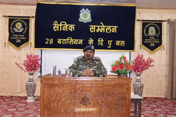 Srinagar: 28 Bn CRPF celebrates Day of Valour; holds felicitation, painting competition [details]