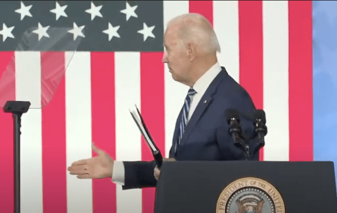 Fact check: Truth behind viral video of Joe Biden shaking hands in thin air  [truth here] - IBTimes India