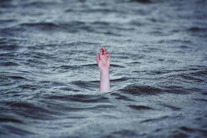tourist boat goes missing tourist boat goes missing