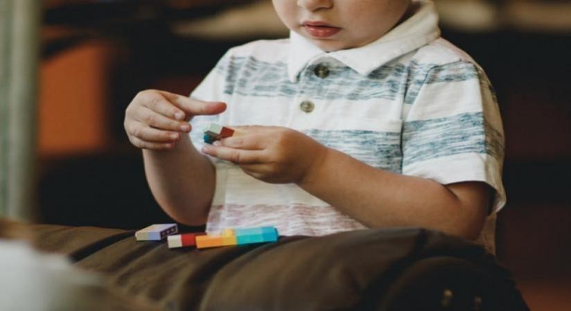 Autism & Children: A Nutrition Guide Autism & Children: A Nutrition Guide