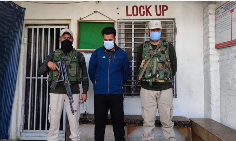 LeT terrorist arrested by J&K Police Terrorist