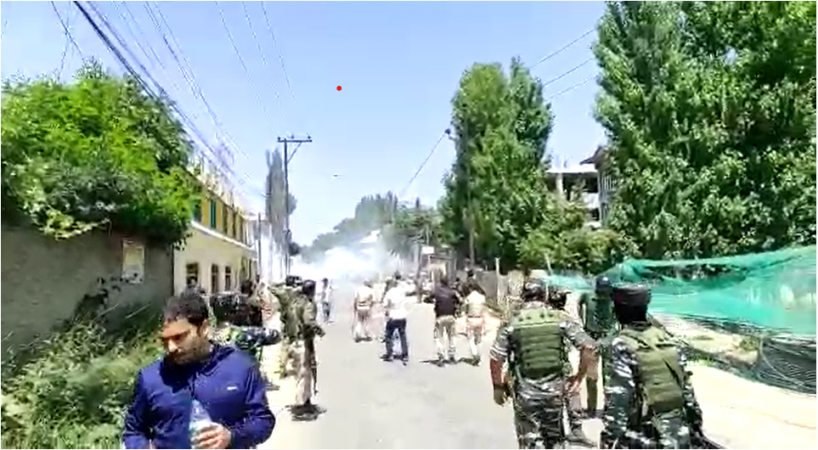 protest in Srinagar