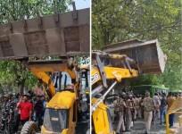 Bulldozers arrive at new friends colony.