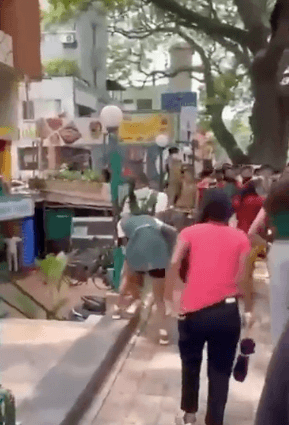 B'luru Bishop Cotton Girls' School students fight