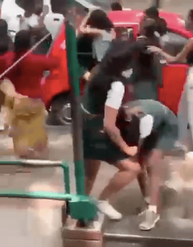 B'luru Bishop Cotton Girls' School students fight