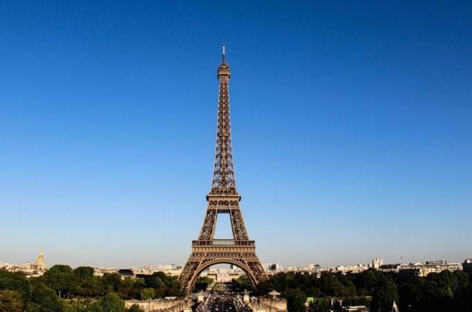 Eiffel tower Paris Eiffel tower Paris