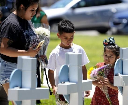 US Senators reach narrow deal on gun safety