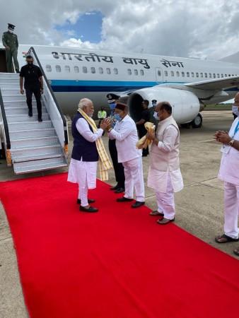 PM Modi arrives in Bengaluru on 2-day Karnataka visit PM Modi arrives in Bengaluru on 2-day Karnataka visit