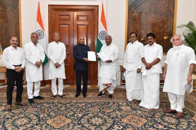 Agnipath: Cong delegation meets President Ramnath Kovind Agnipath