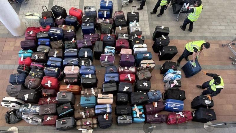 30 flights cancelled at London's Heathrow due to baggage issues