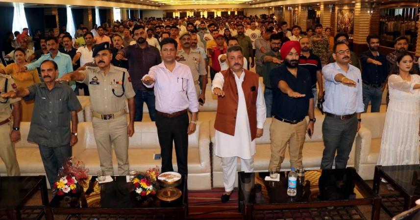 Members of civil society taking pledge to eradicate menace of drug addiction Anti Drug Day