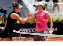 Swiatek, Svitolina, Radwanska to play charity match for Ukraine relief -- Pic credit --- WTA