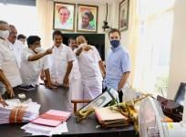 Violence will not resolve problems: Rahul Gandhi in Wayanad National.