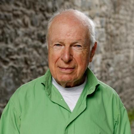 Peter Brook, theatre genius who staged 'The Mahabharata', dies at 97 Peter Brook