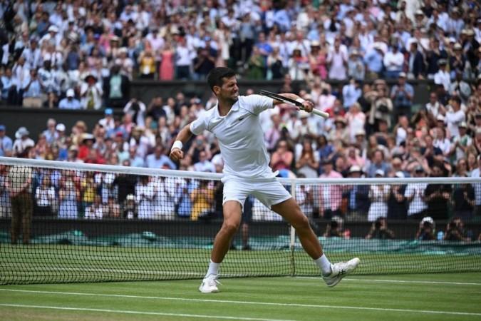 Wimbledon 2022: Djokovic recovers from two-set deficit to beat Sinner in five sets Wimbleodn 2022: Djokovic