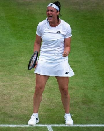 Wimbledon 2022: Ons Jabeur blazes trail into final with win over Tatjana Maria Ons Jabeur