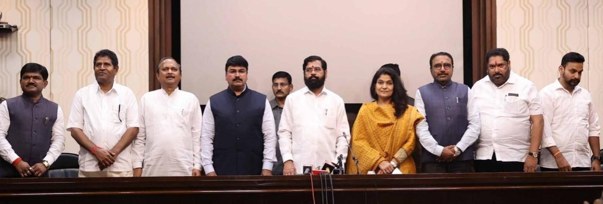 Shiv Sena 'completely finished' in a month as 12 MPs also join Shinde camp Shiv Sena 'completely finished' in a month as 12 MPs also join Shinde camp