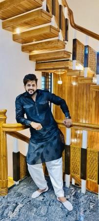 Pratik Bafna