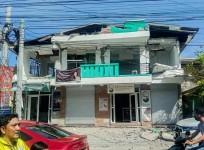 A house is damaged after an earthquake in phillipines