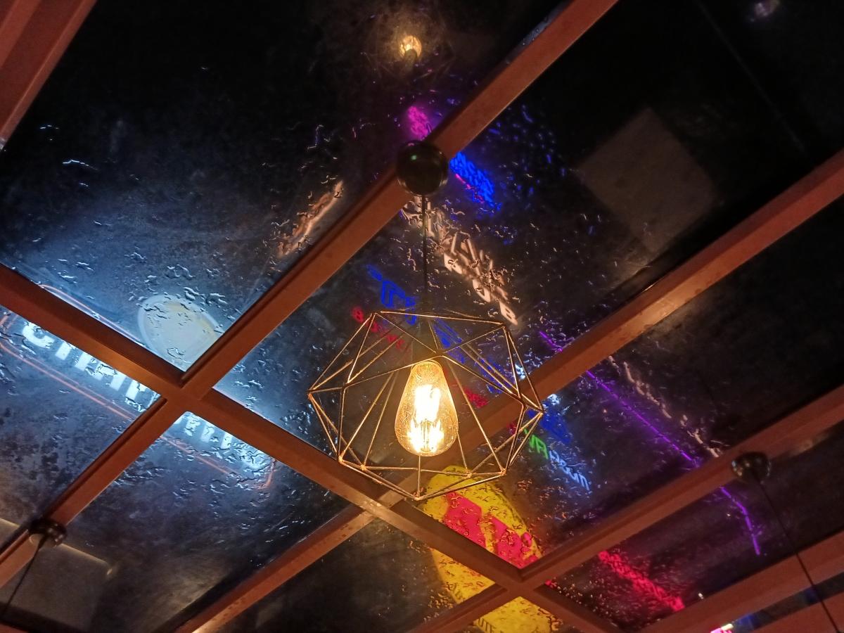 Samsung Galaxy M13 camera sample: Portrait in low light Samsung Galaxy M13 camera sample