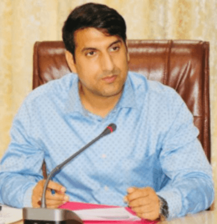 DC Srinagar
