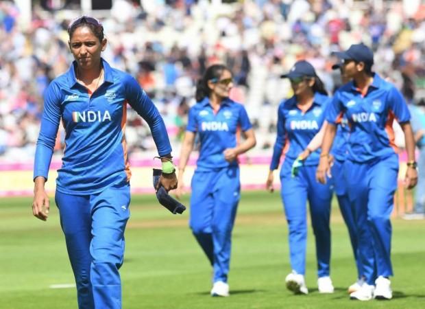 Birmingham: Indian captain Harmanpreet Kaur along with teammates during the women's cricket T20 preliminary round match between India and Pakistan, at the Commonwealth Games (CWG) 2022 in Birmingham, England on Sunday, July 31, 2022. Indian captain Harmanpreet Kaur along with teammates.