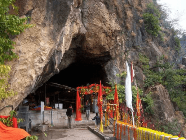 Shiv Khori shrine