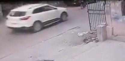 Car ran over senior citizen couple, man dies, wife critical Car ran over senior citizen couple, man dies, wife critical