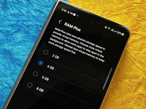 Samsung Galaxy Z Fold4 review: RAM Plus feature Samsung Galaxy Z Fold4 review