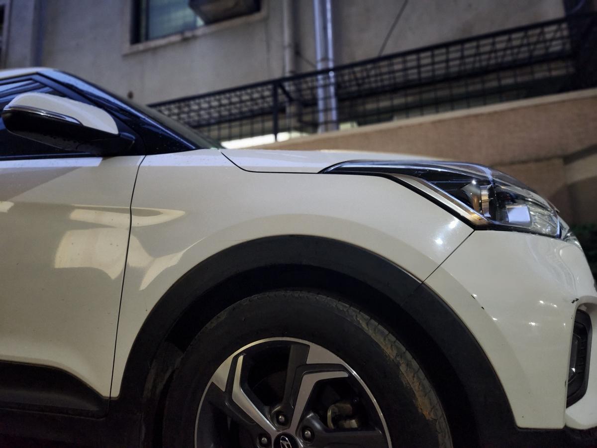 Samsung Galaxy Z Fold4 camera sample