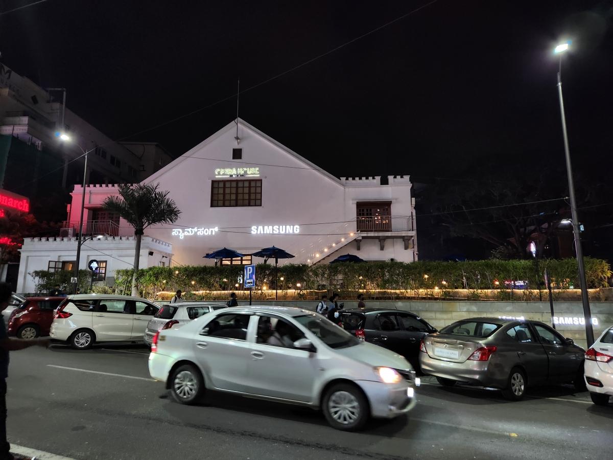 Samsung Galaxy Z Fold4 camera sample