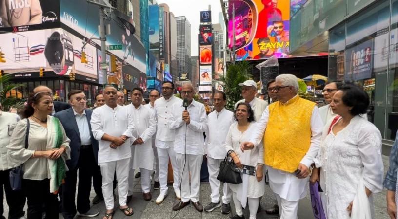Prem Bhandari, FIA chairman Ankur Vaidya, President Kenny Desai Jaipur Foot USA Secretary Rajeev Bhambhri, Srujal Parikh and others. Prem Bhandari, FIA chairman Ankur kumar president Kenny Desai jaipur foot USA secretary rajeev Bhambhri sijal Parikh and others