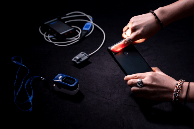 smartphone's camera and flash could help people measure blood oxygen levels at home smartphone's camera and flash could help people measure blood oxygen levels at home