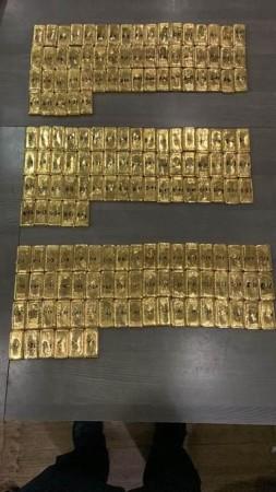 DRI seizes 65.46 kg of gold worth Rs 33 cr at Mumbai, Patna, Delhi DRI seizes 65.46 kg of gold worth Rs 33 cr at Mumbai, Patna, Delhi