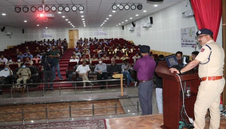 J&K DGP launches Traffic Hackathon 2022 J&K DGP launches Traffic Hackathon 2022