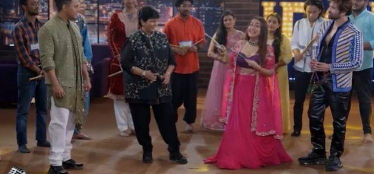 Neha Kakkar, Falguni Pathak on Indian Idol Neha Kakkar, Falguni Pathak on Indian Idol