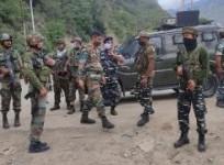 Cop killed, CRPF trooper injured in terror attack in J&K's Pulwama