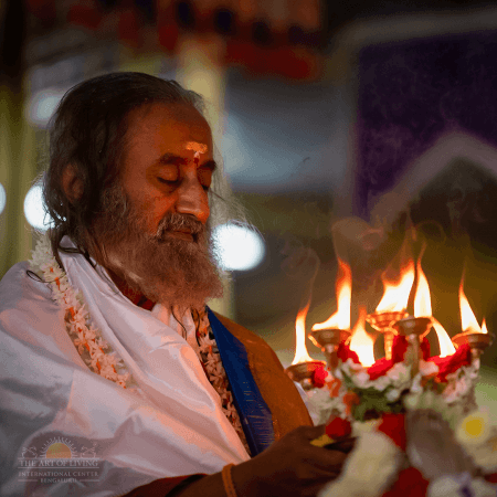 Gurudev performing arti on Maha Saptami at Art of Living International Centre in Bengaluru Navratri celebrations at Art of Living International Centre in Bengaluru
