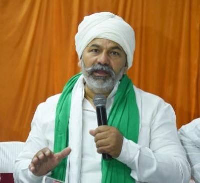 Tikait decries 'ban' on tractor-trolleys for travelling in UP Tikait decries 'ban' on tractor-trolleys for travelling in UP