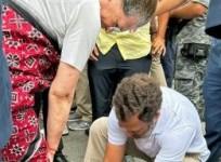 Video of Rahul Gandhi ties mother Sonia's Gandhi shoelace during Bharat Jodo Yatra