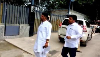 ED issues summons to Karnataka unit chief Shivakumar ED issues summons to Karnataka unit chief Shivakumar
