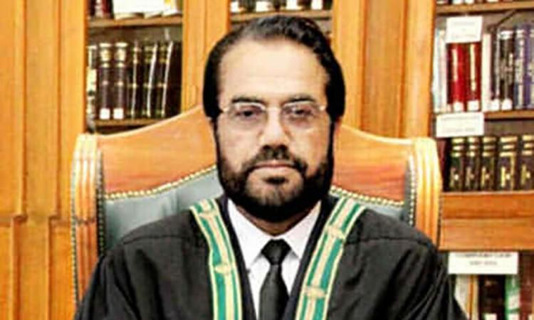 Former Balochistan High Court CJ Noor Meskanzai Former Balochistan High Court CJ Noor Meskanzai
