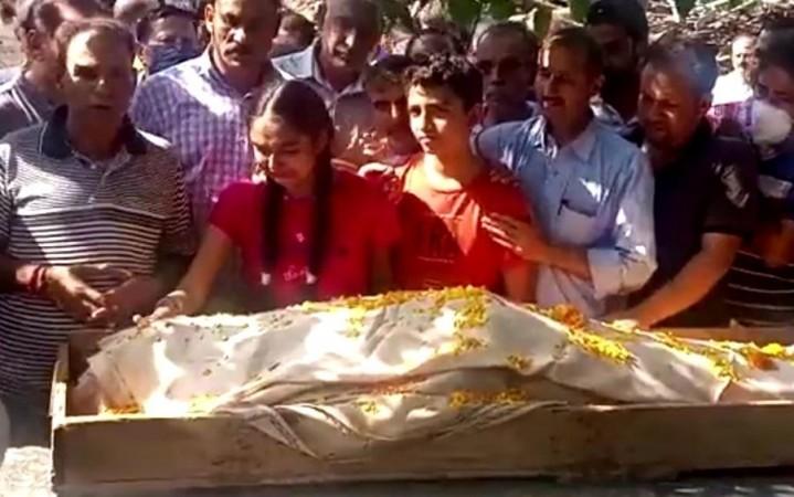 Puran Krishan Bhat's last rite