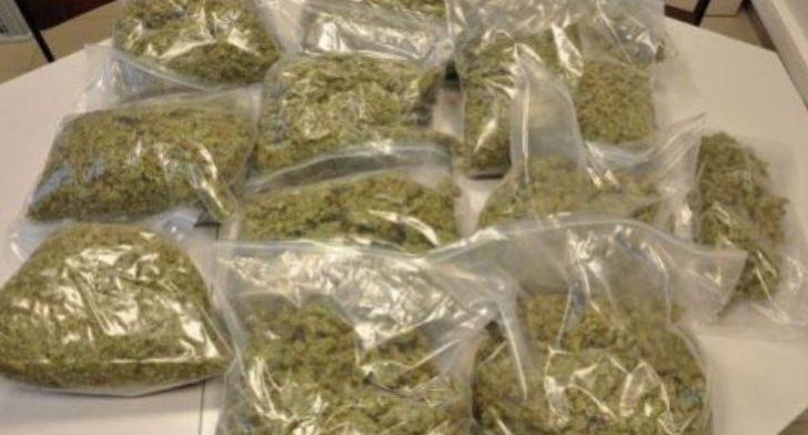 Drug peddling; K'taka police arrest railway staffers from north east Drug peddling; K'taka police arrest railway staffers from north east